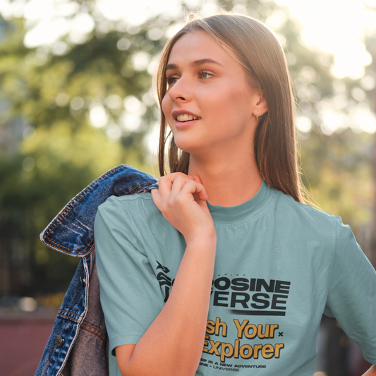primer plano chica de pelo largo con camiseta sofrosine inner explorer